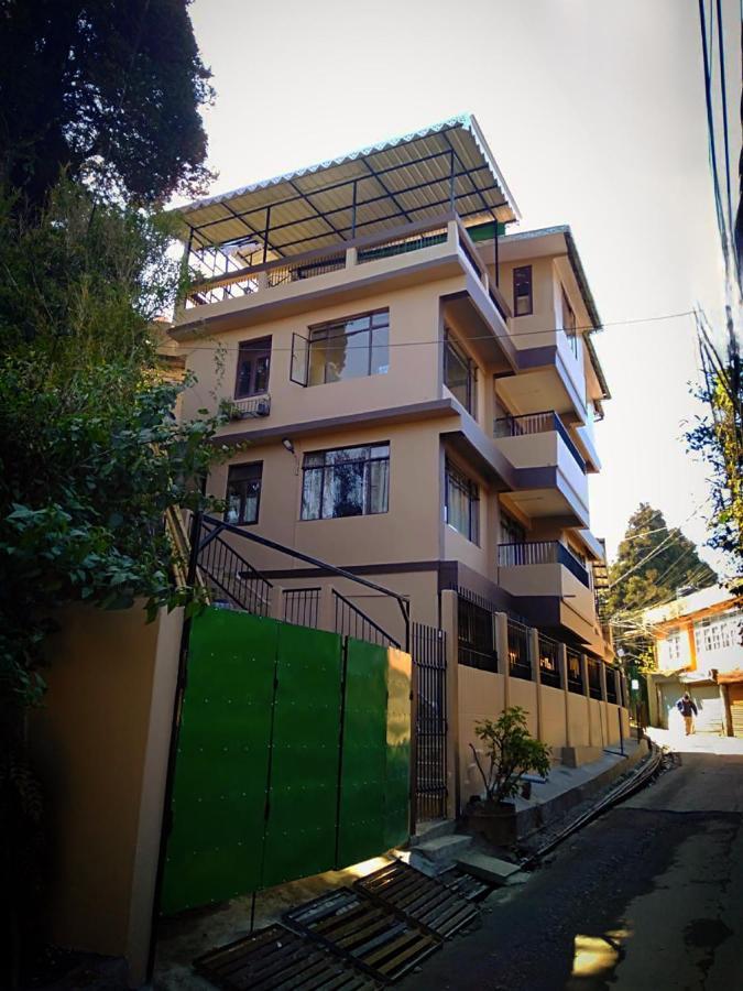 Indivar Homestay Дарджилинг Экстерьер фото
